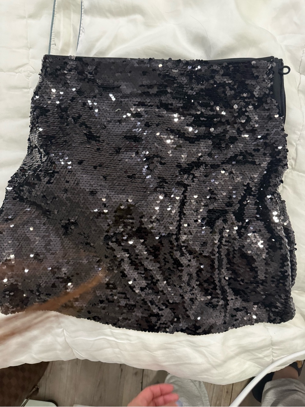 H&M Sequin Mini Skirt - Black